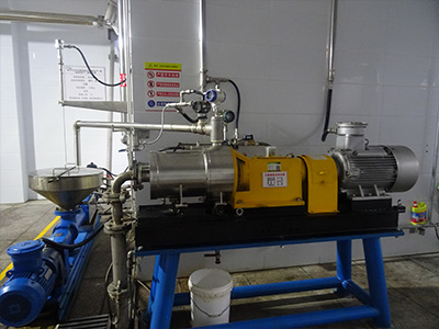 <b>SRF200-2WS型乳化炸药专用乳化机</b>